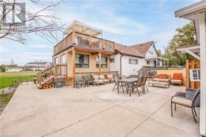 9208 Lundys Lane, Niagara Falls (Forestview), Ontario  L2H 0T5 - Photo 3 - X12243099