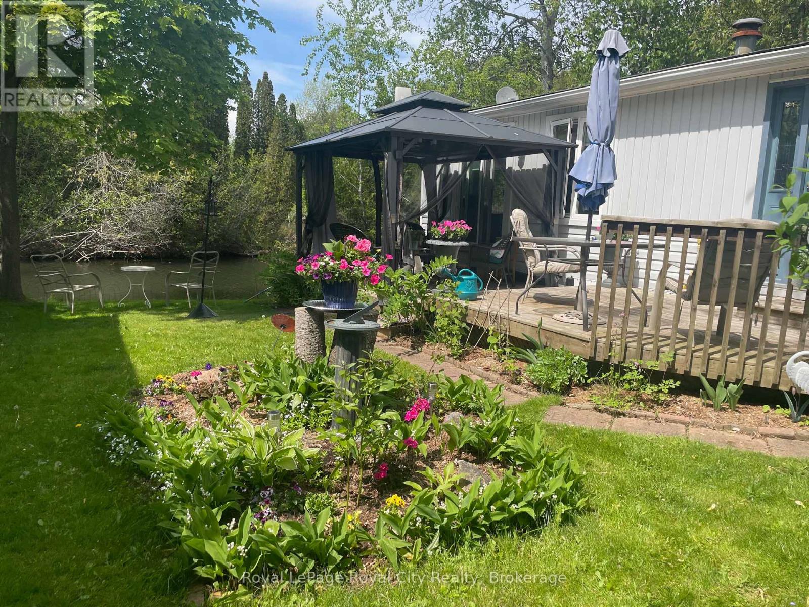 12 Bush Lane, Puslinch, Ontario  N0B 1C0 - Photo 5 - X12243123