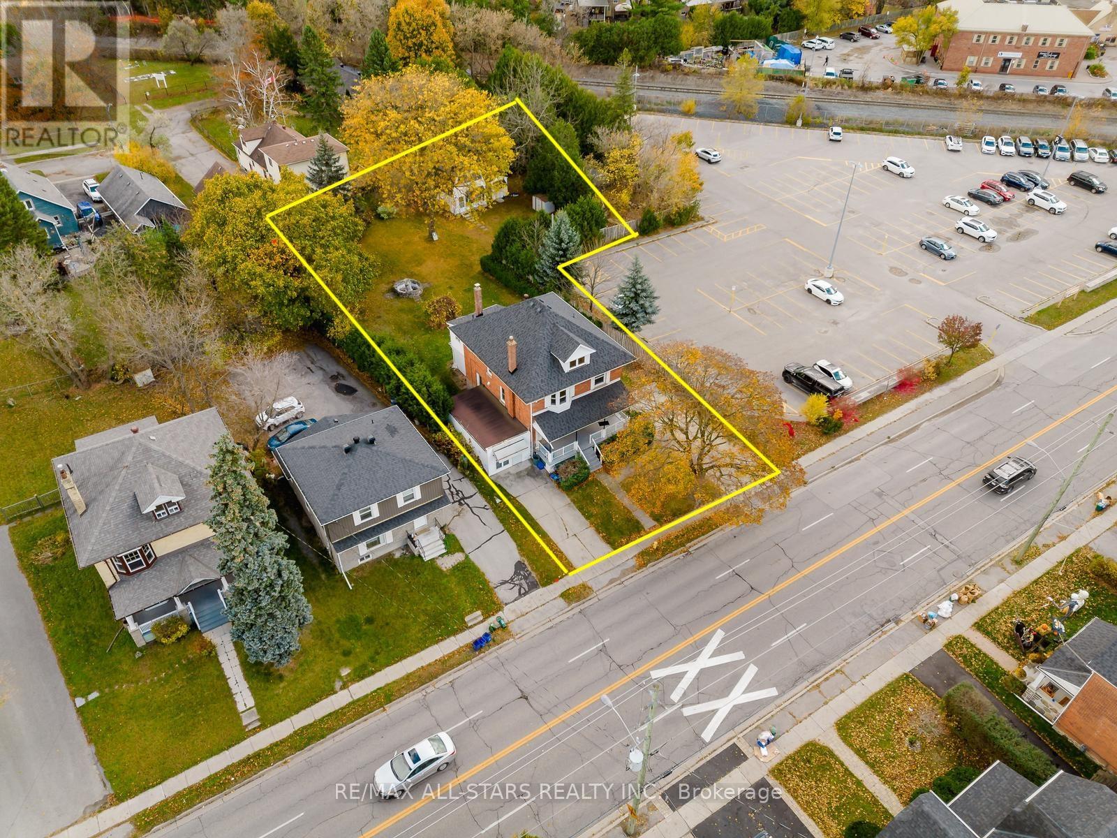 249 Main Street N, Markham (Old Markham Village), Ontario  L3P 1Y6 - Photo 40 - N12243081