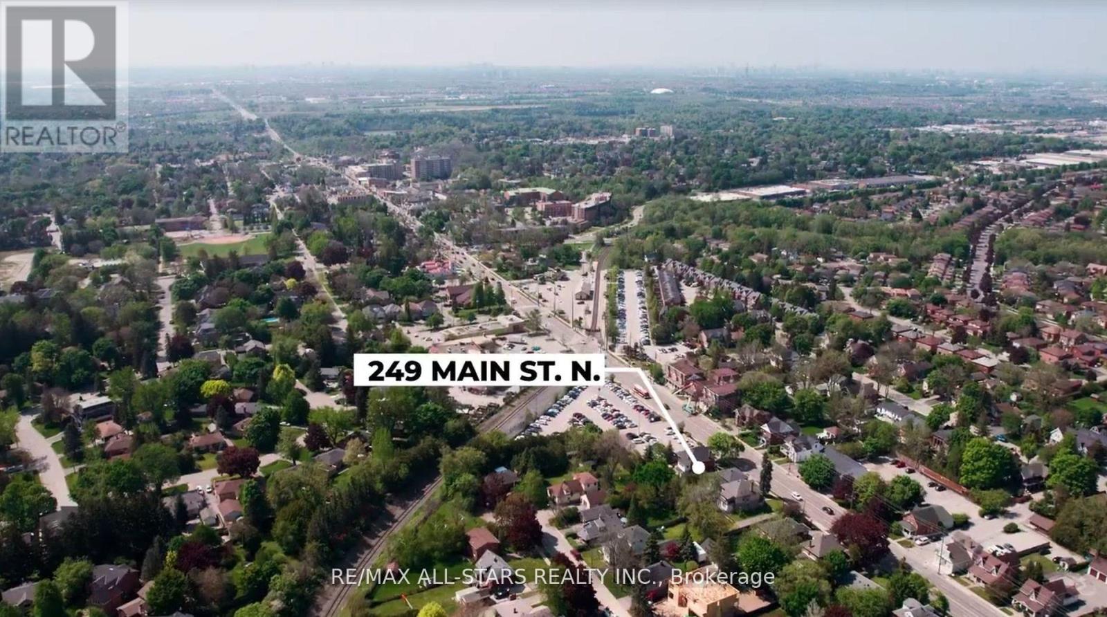 249 Main Street N, Markham (Old Markham Village), Ontario  L3P 1Y6 - Photo 41 - N12243081