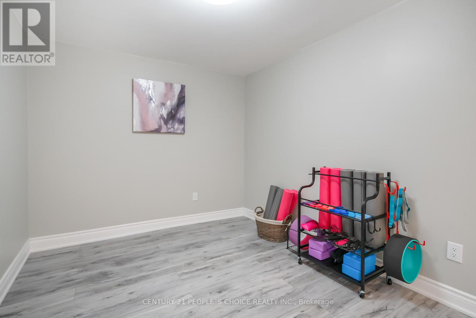 45 Chestnut Street W, St. Catharines, Ontario  L2T 2E5 - Photo 34 - X12243125