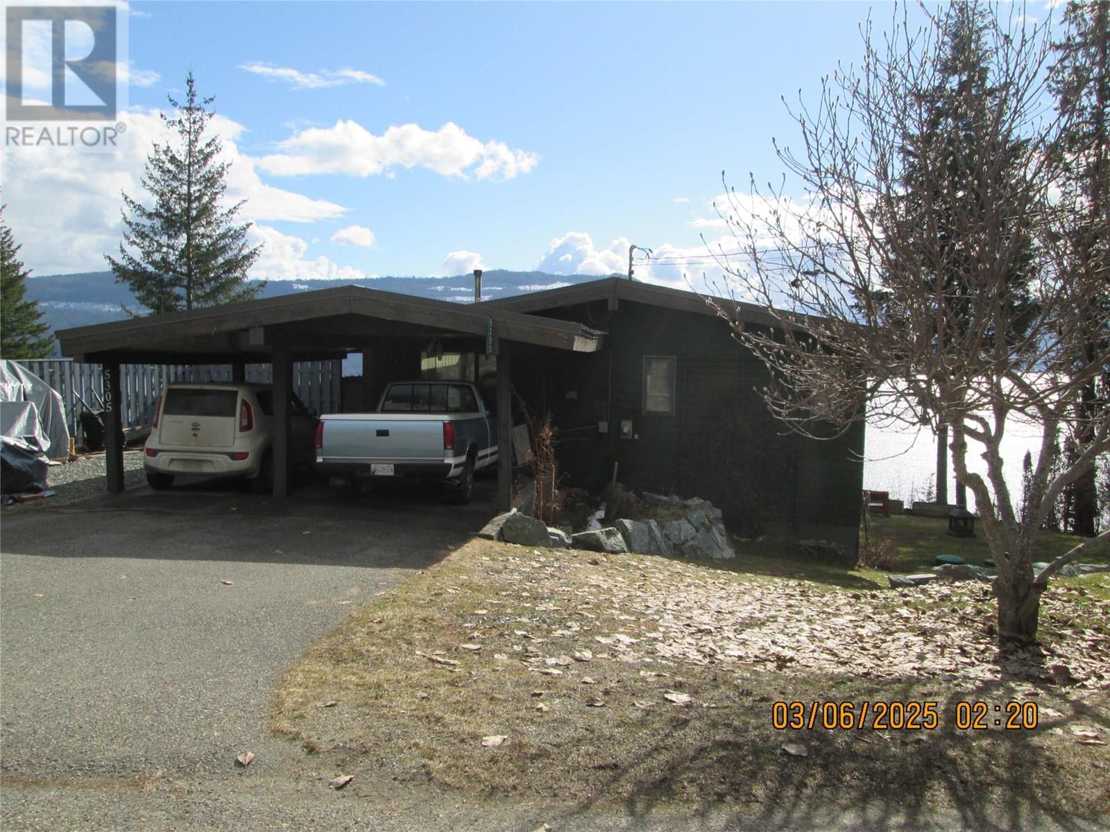 5305 Meadow Creek Crescent, Celista, British Columbia  V0E 1M6 - Photo 12 - 10337818