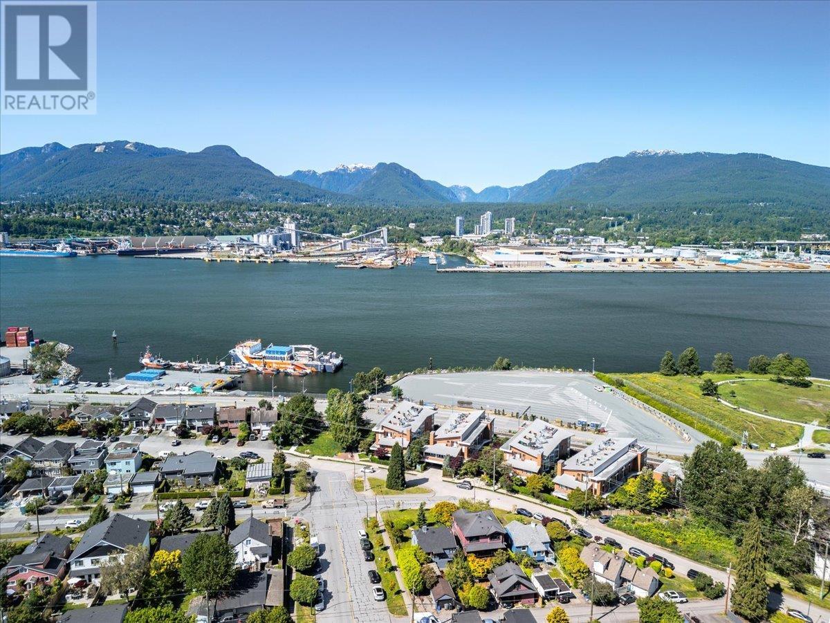 2953 Wall Street, Vancouver, British Columbia  V5K 0A6 - Photo 31 - R3019671