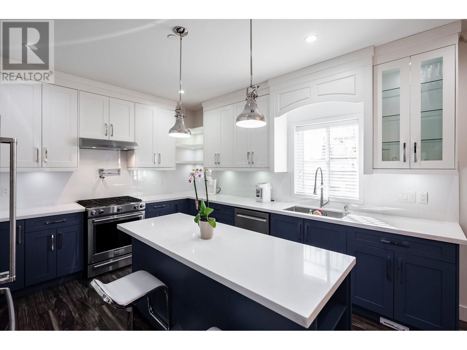 1 1408 Sixth Avenue, New Westminster, British Columbia  V3M 2C6 - Photo 10 - R3019673