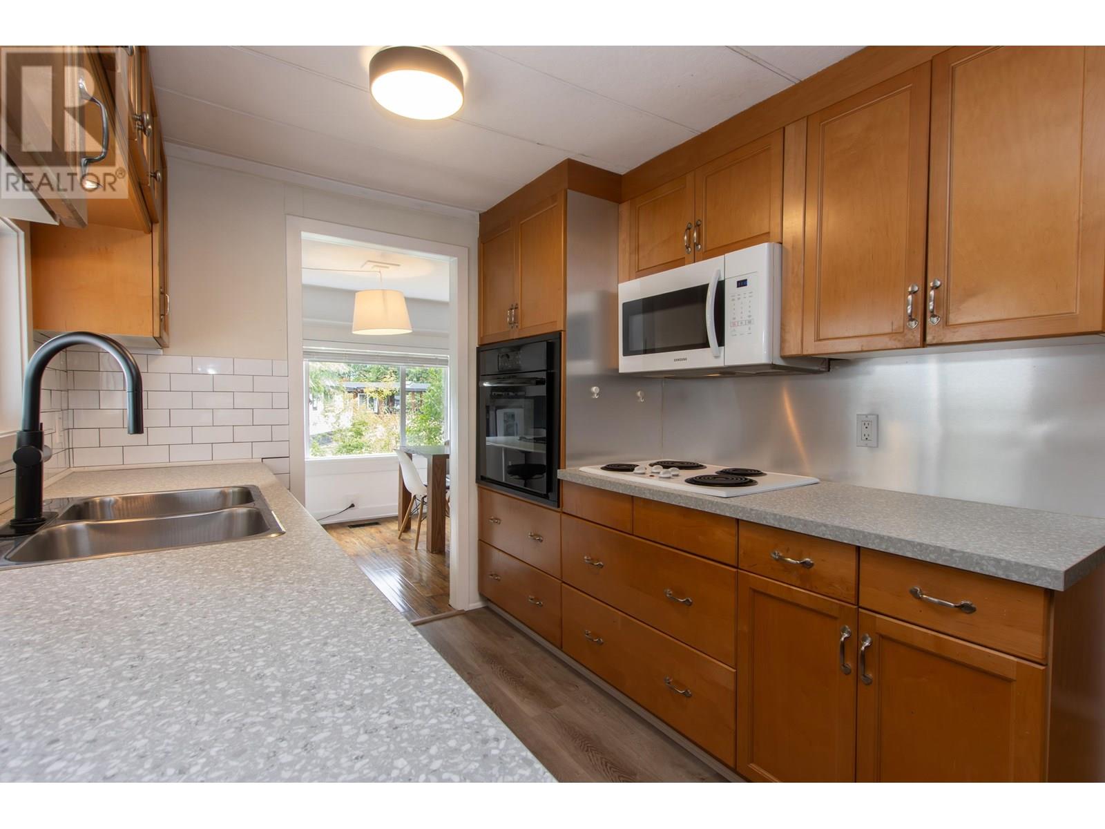 106 1830 Mamquam Road, Squamish, British Columbia  V0N 1T0 - Photo 2 - R3019679