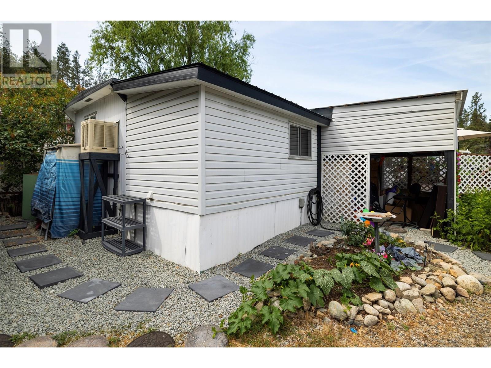 6711 Highway 97 Highway S Unit# 24 Peachland Photo 38