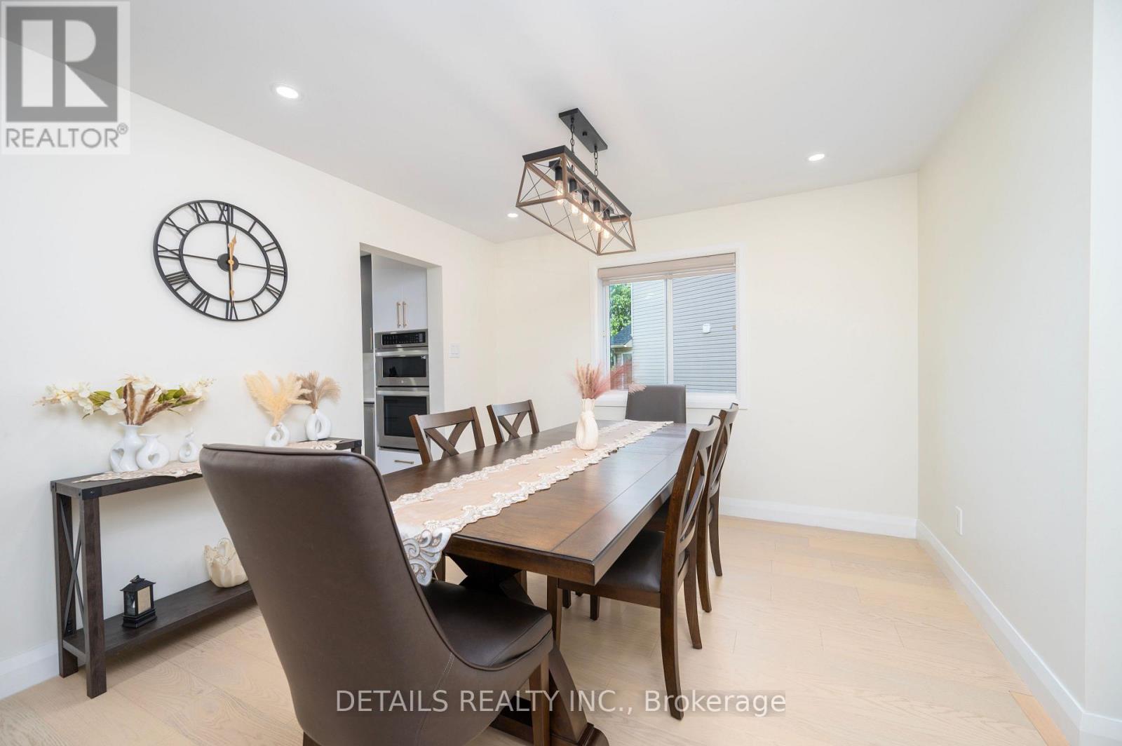 732 Carmella Crescent, Ottawa, Ontario  K4A 4V8 - Photo 10 - X12243181