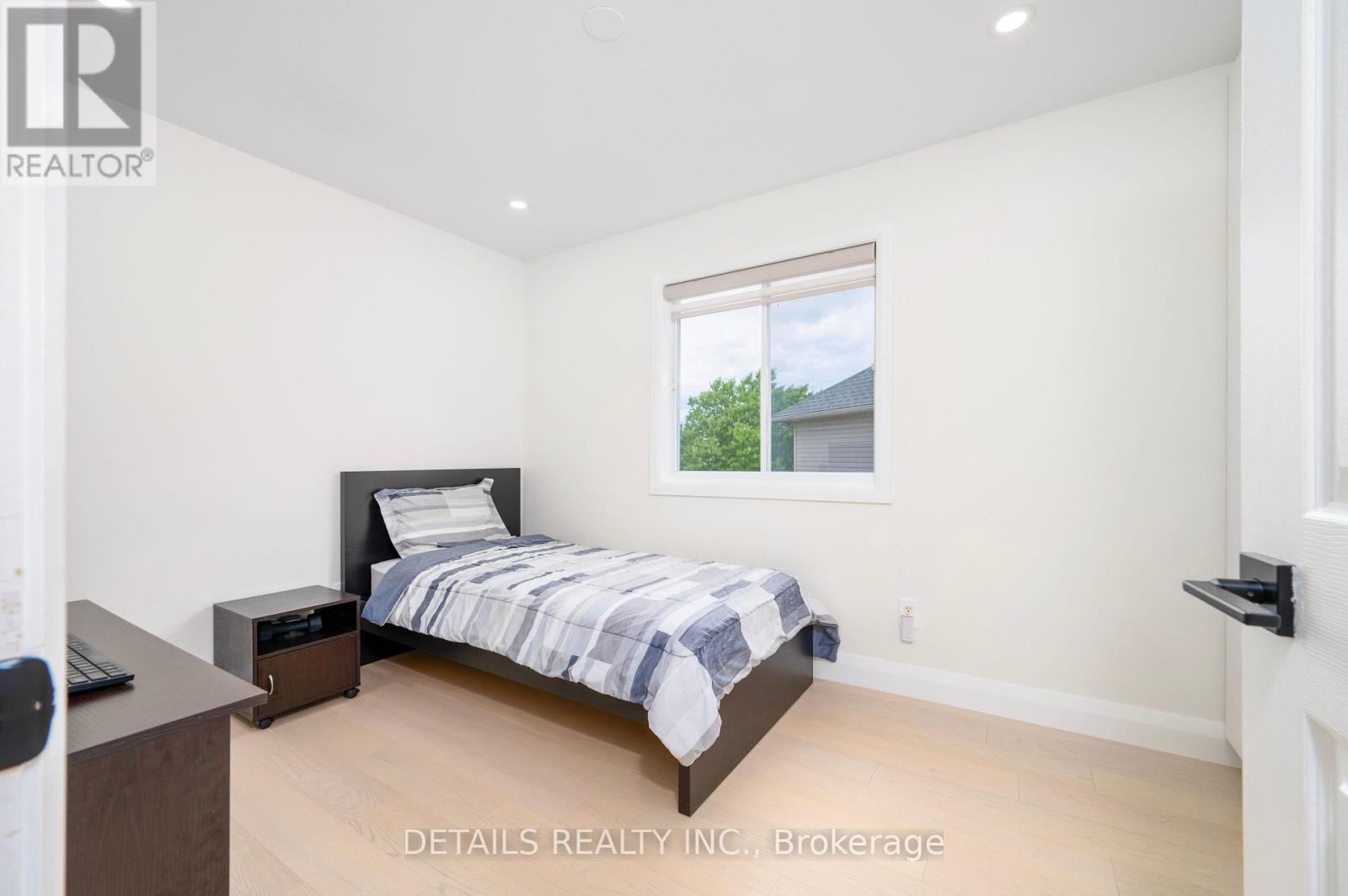 732 Carmella Crescent, Ottawa, Ontario  K4A 4V8 - Photo 31 - X12243181