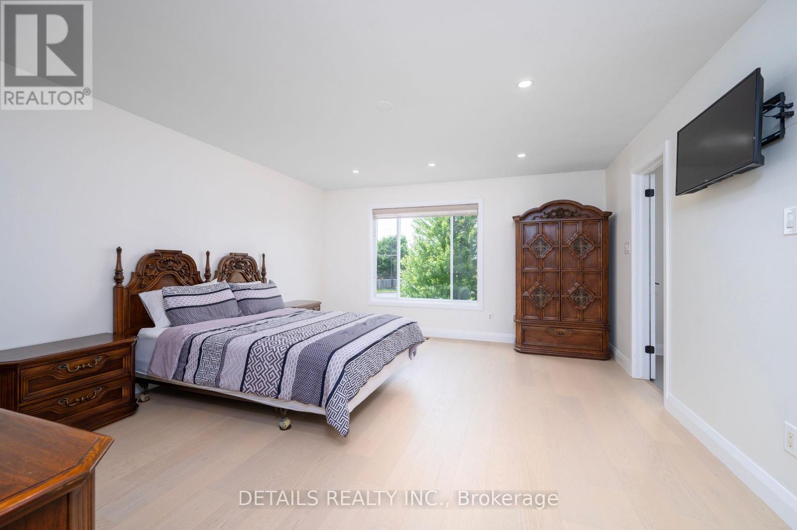 732 Carmella Crescent, Ottawa, Ontario  K4A 4V8 - Photo 34 - X12243181