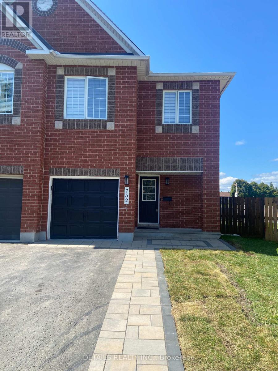 732 Carmella Crescent, Ottawa, Ontario  K4A 4V8 - Photo 8 - X12243181