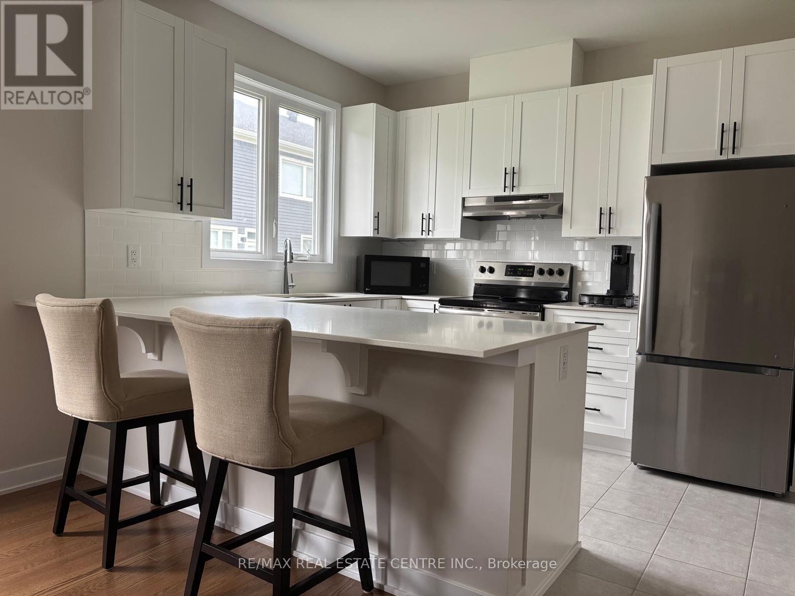 26 Chasing Grove, Ottawa, Ontario  K0A 2Z0 - Photo 4 - X12243167