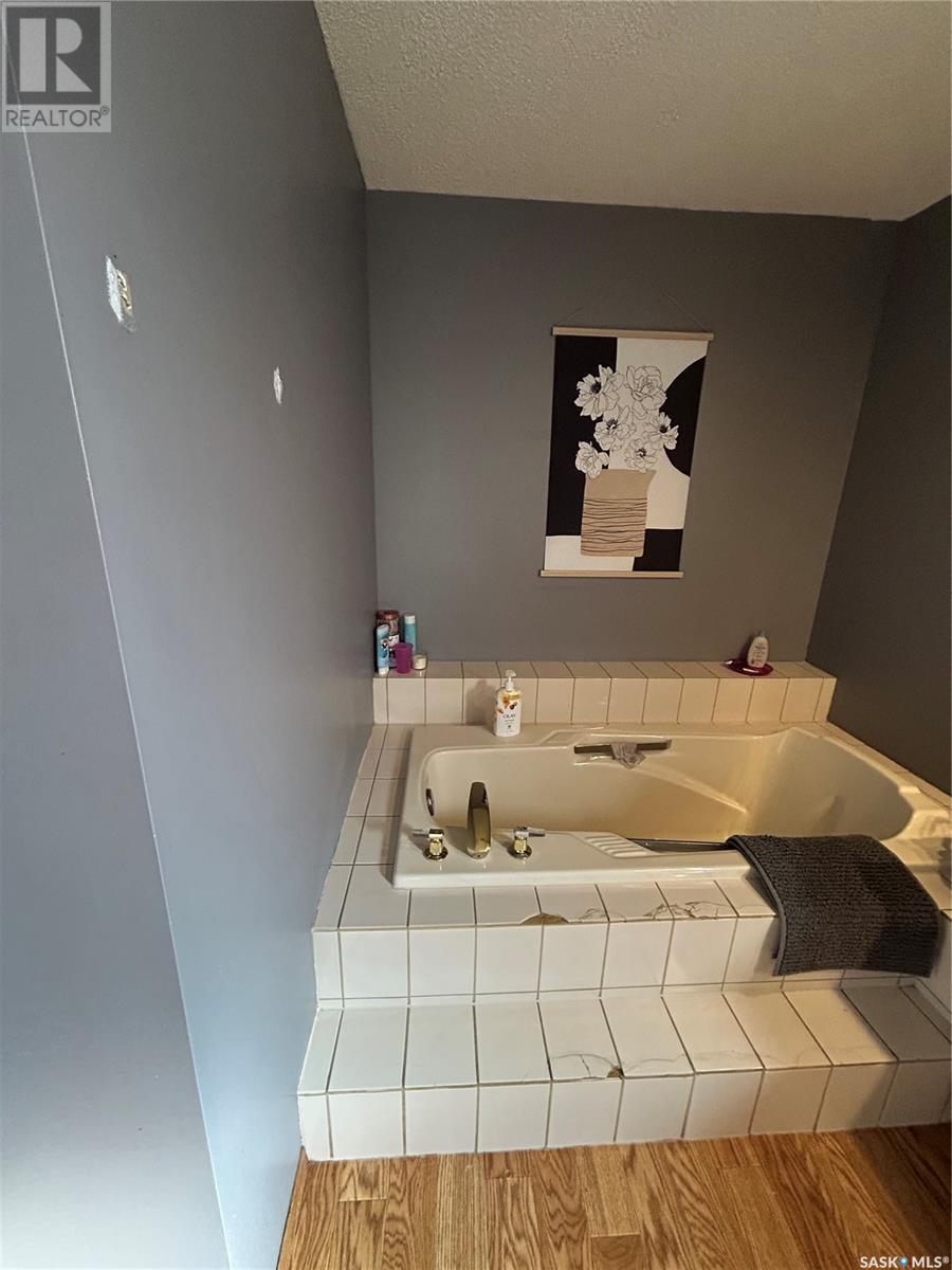 854 Smith Street, Estevan, Saskatchewan  S4A 1J9 - Photo 19 - SK999459