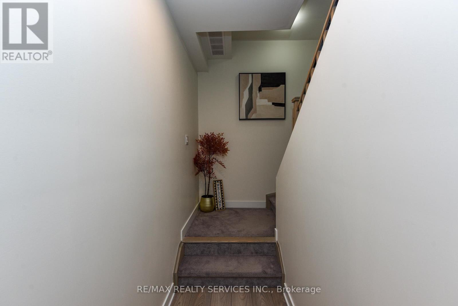 8 - 3476 Widdicombe Way, Mississauga (Erin Mills), Ontario  L5L 0B8 - Photo 28 - W12243207