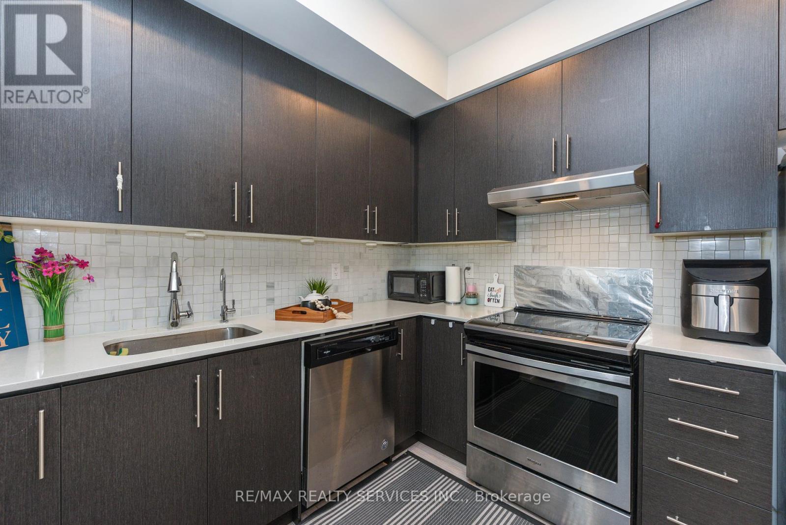 8 - 3476 Widdicombe Way, Mississauga (Erin Mills), Ontario  L5L 0B8 - Photo 35 - W12243207