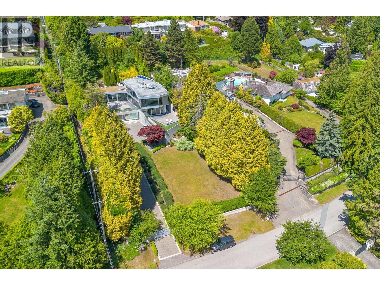 Property at 665 FAIRMILE ROAD image 3