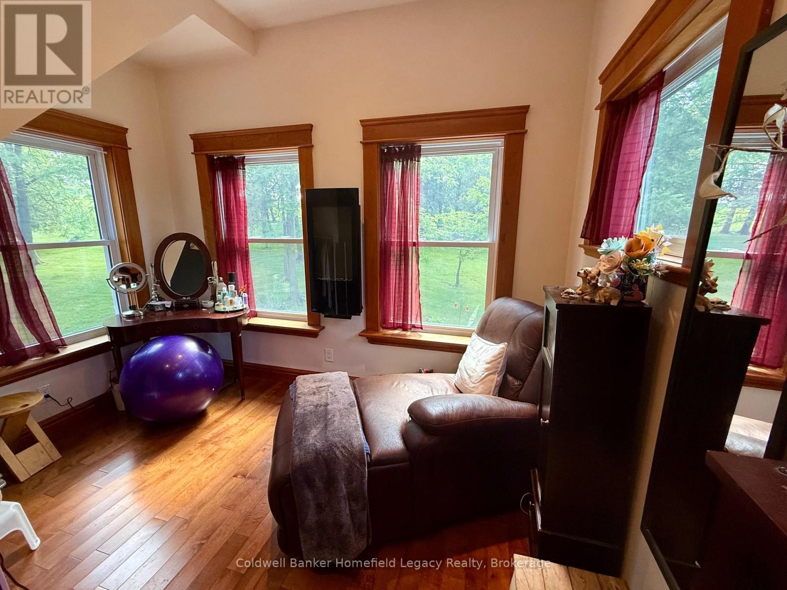 2006 137 Road, Perth South, Ontario  N4X 1C4 - Photo 46 - X12242324