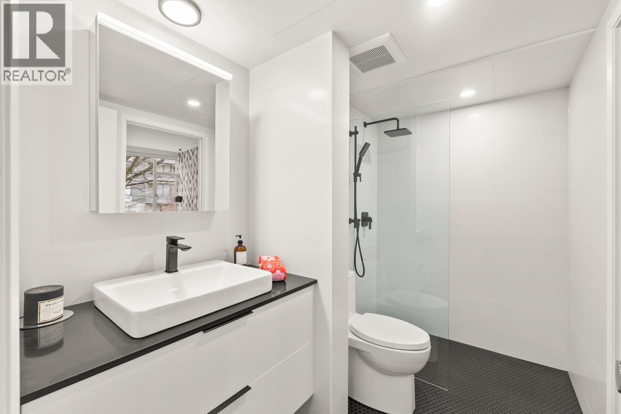 101 2135 Argyle Avenue, West Vancouver, British Columbia  V7V 1A5 - Photo 21 - R3019702