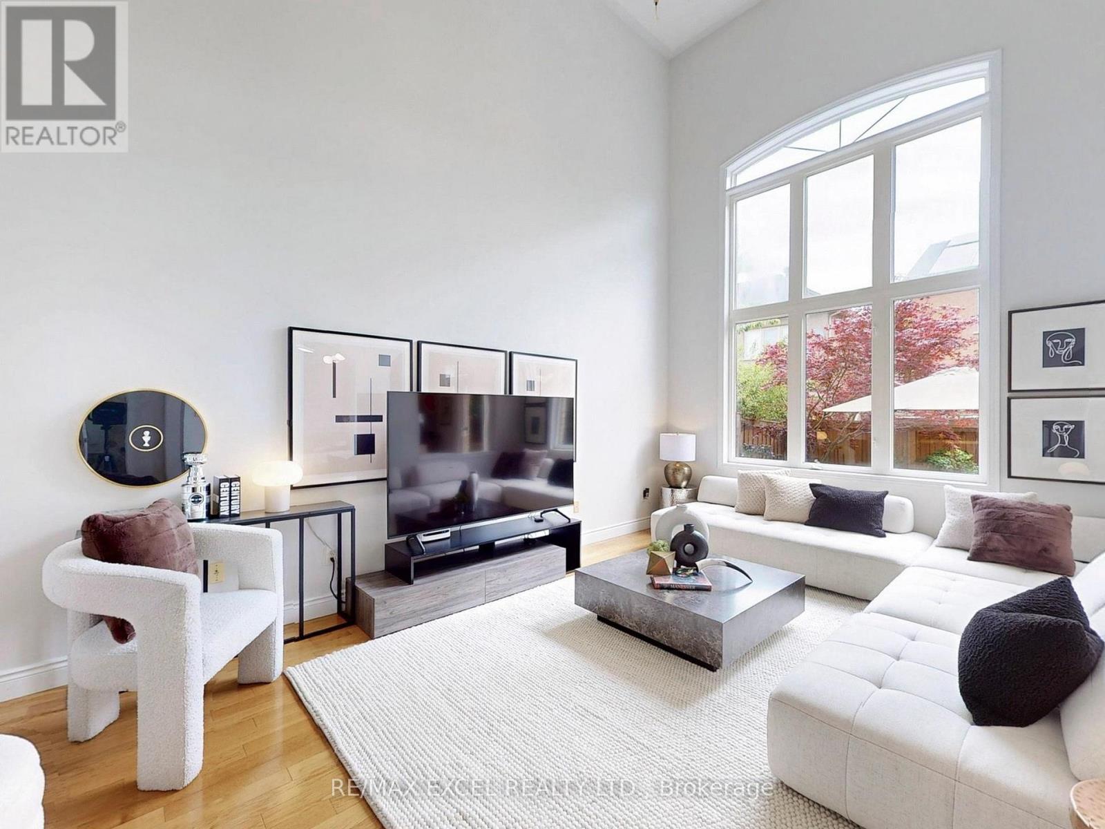 Property at 57 MOSS CREEK BOULEVARD image 2