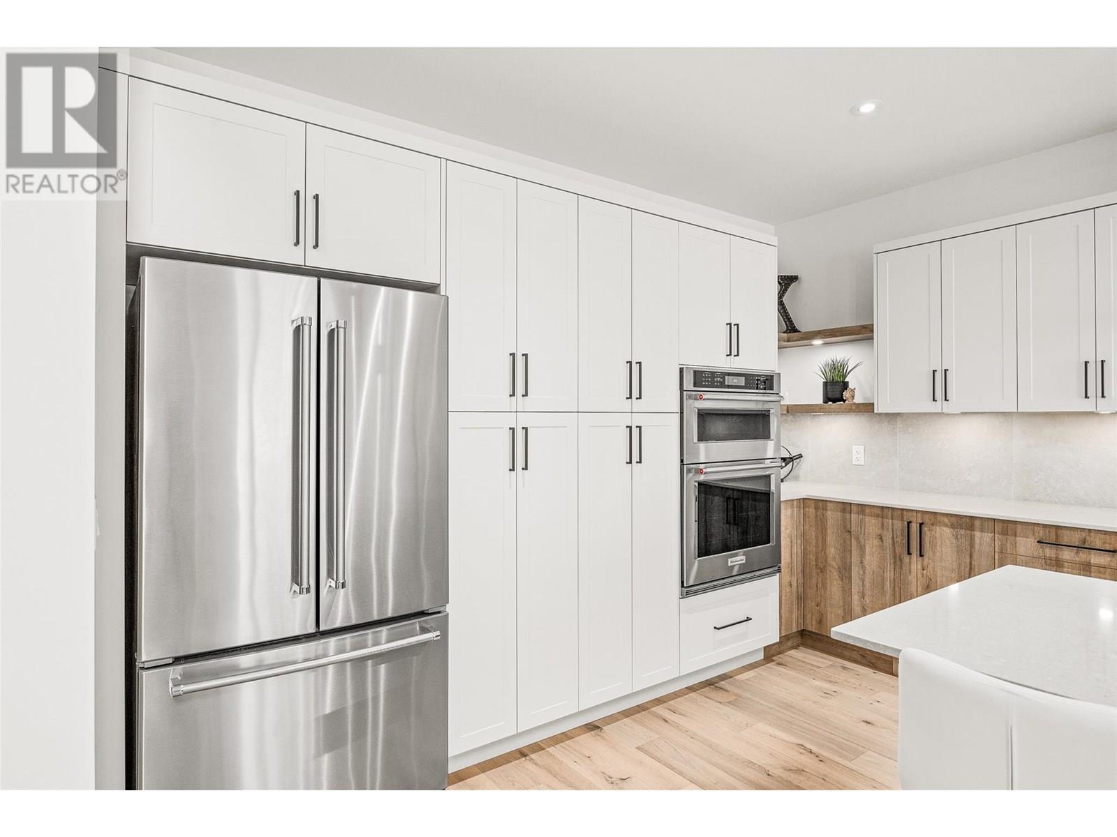 Property at 162 Echo Ridge Drive image 3