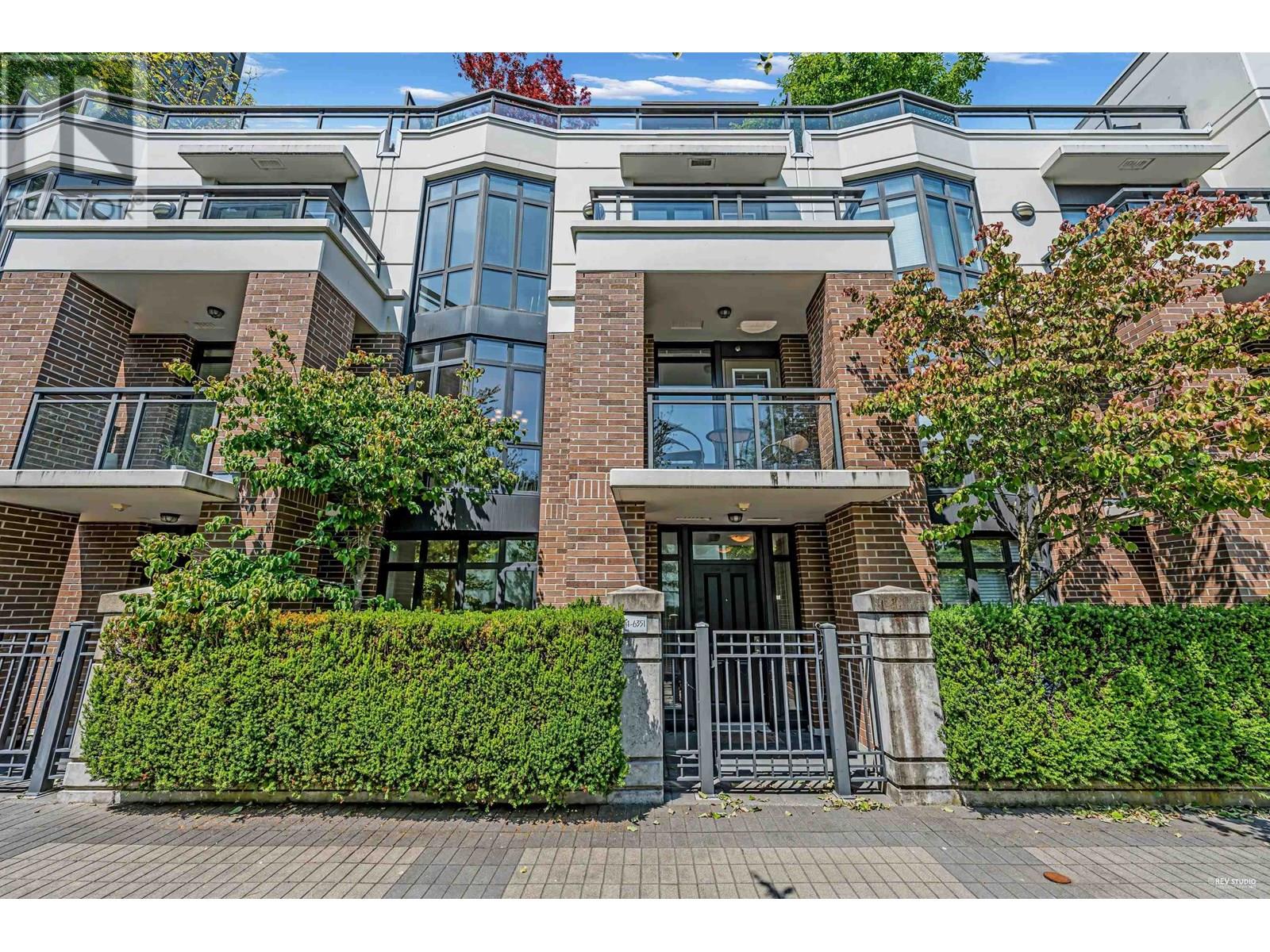 4 6351 BUSWELL STREET, Richmond, British Columbia