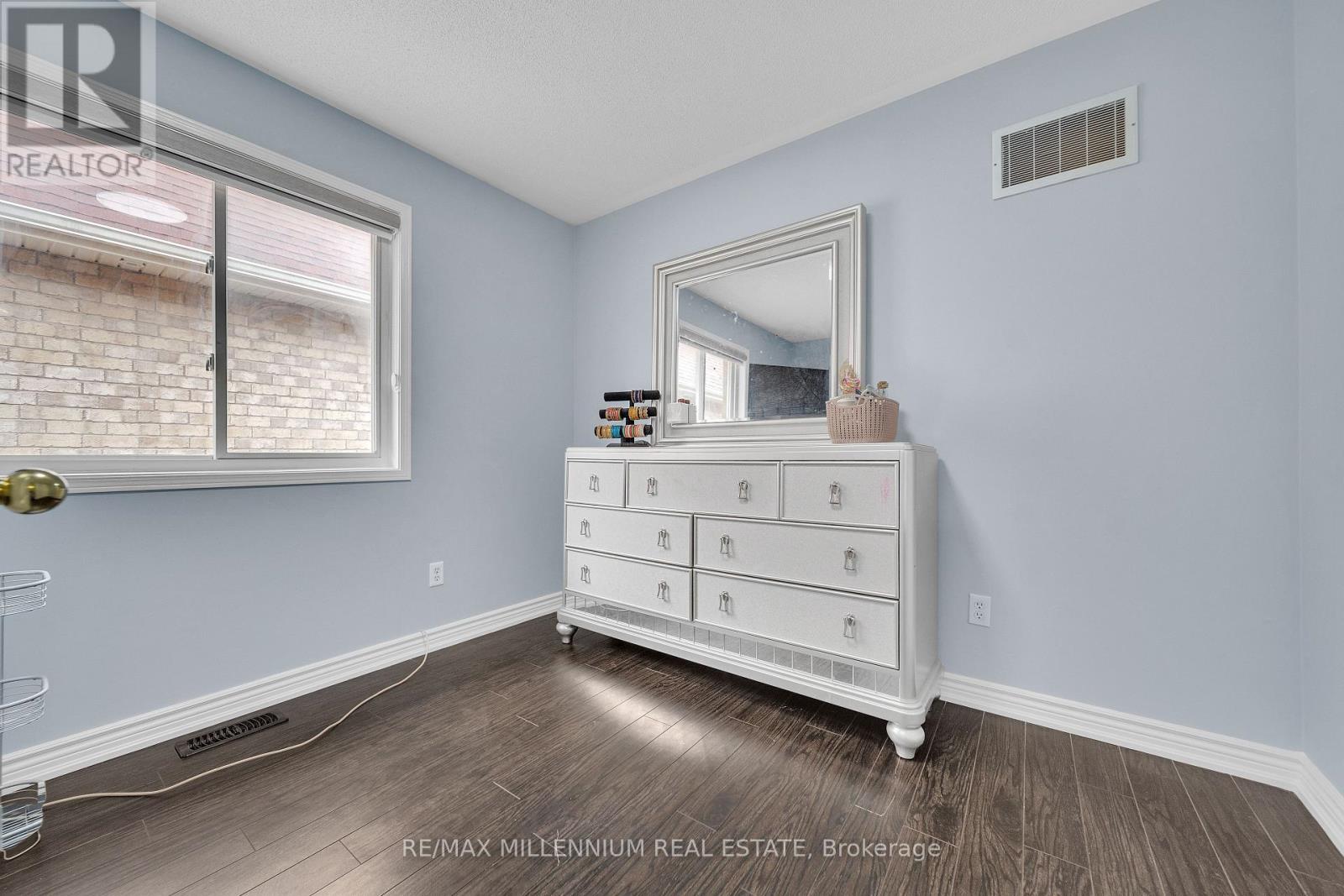 54 Buick Boulevard, Brampton (Fletcher's Meadow), Ontario  L7A 3X7 - Photo 36 - W12243225