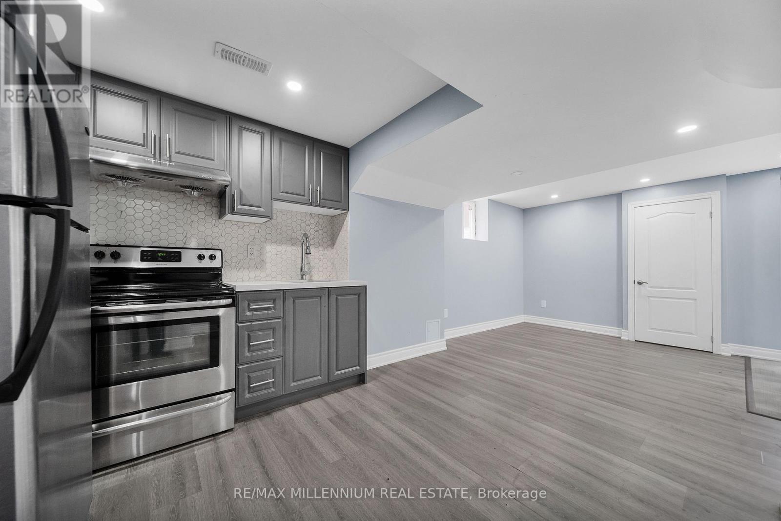 54 Buick Boulevard, Brampton (Fletcher's Meadow), Ontario  L7A 3X7 - Photo 43 - W12243225