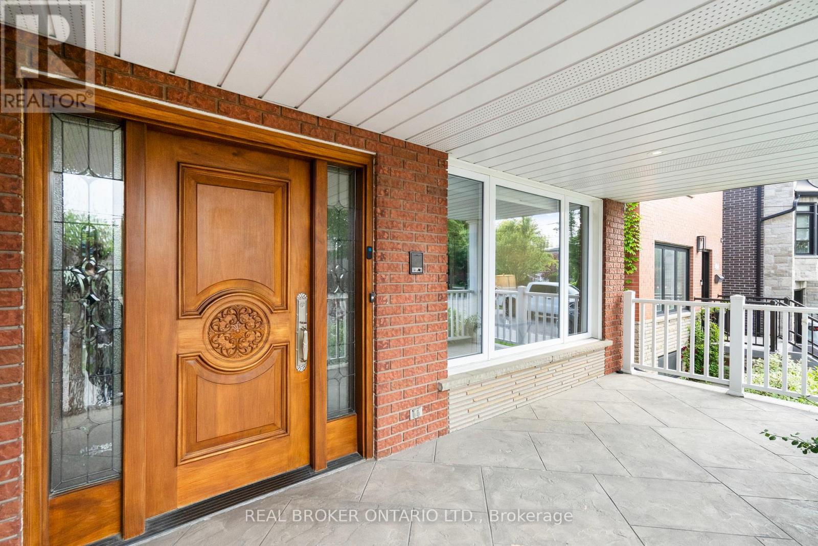 Property at 406 GLEN PARK AVENUE image 2