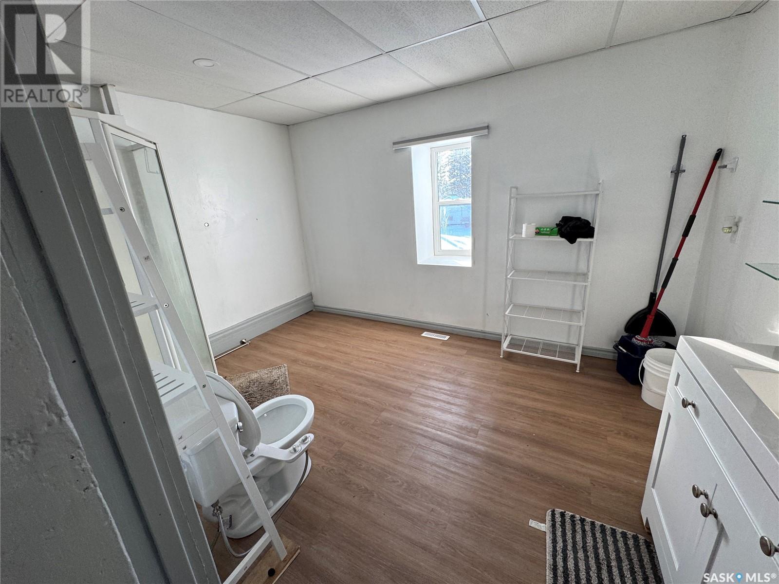 722 & 724 Desmond Street, Grenfell, Saskatchewan  S0G 2B0 - Photo 19 - SK996123