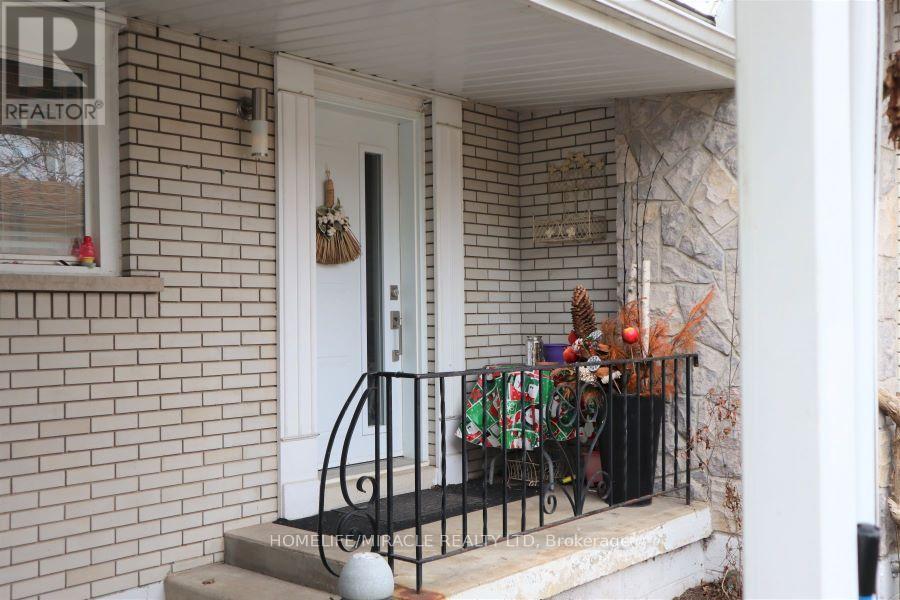 Property at 28 HOLBROOK ROAD image 2
