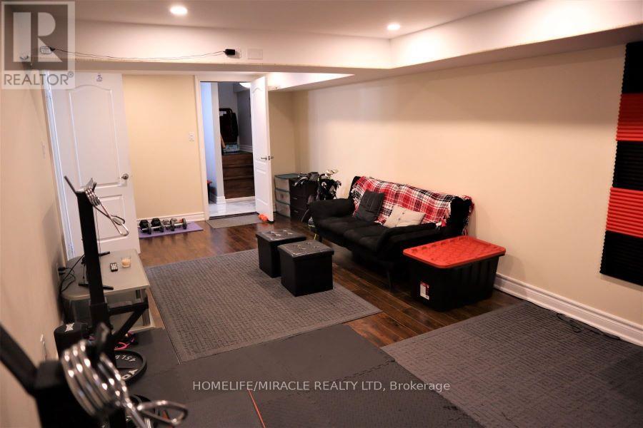 28 Holbrook Road, Hamilton, Ontario  L9C 2H2 - Photo 26 - X12243253
