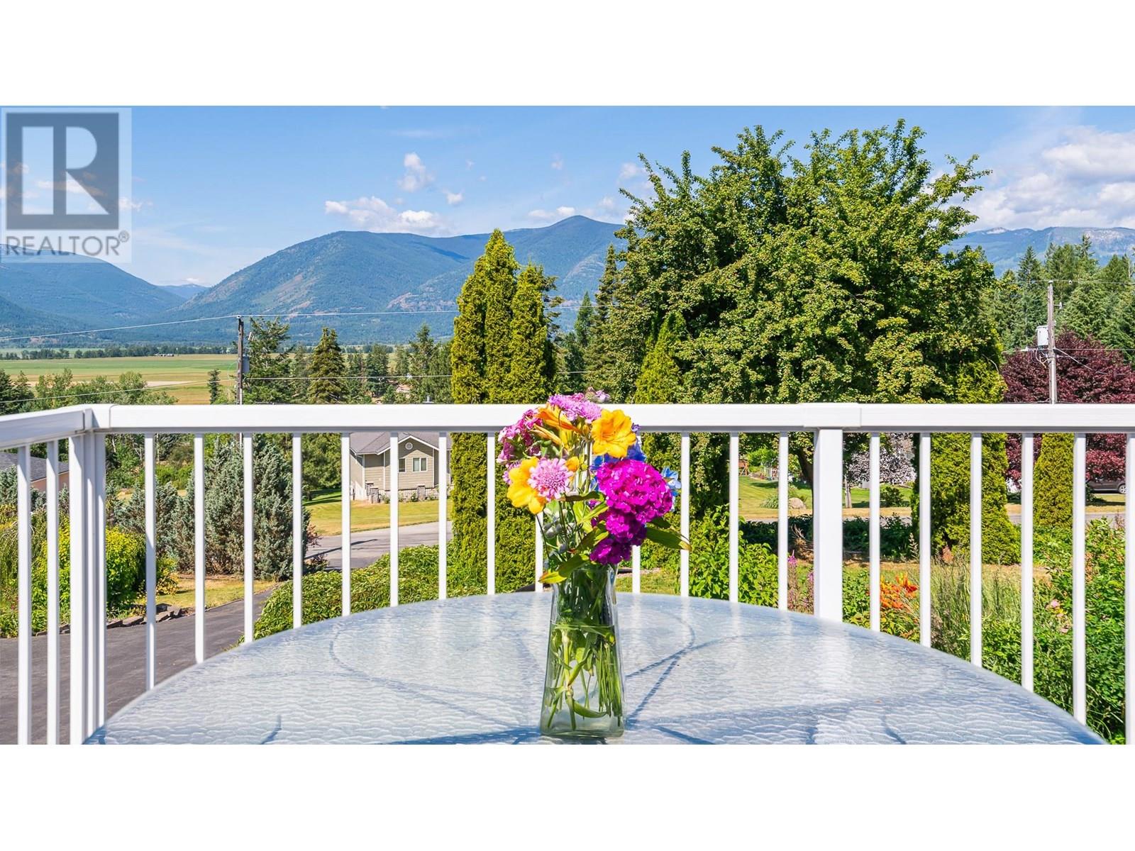 1506 1st  Nw Avenue, Creston, British Columbia  V0B 1G6 - Photo 9 - 10353568