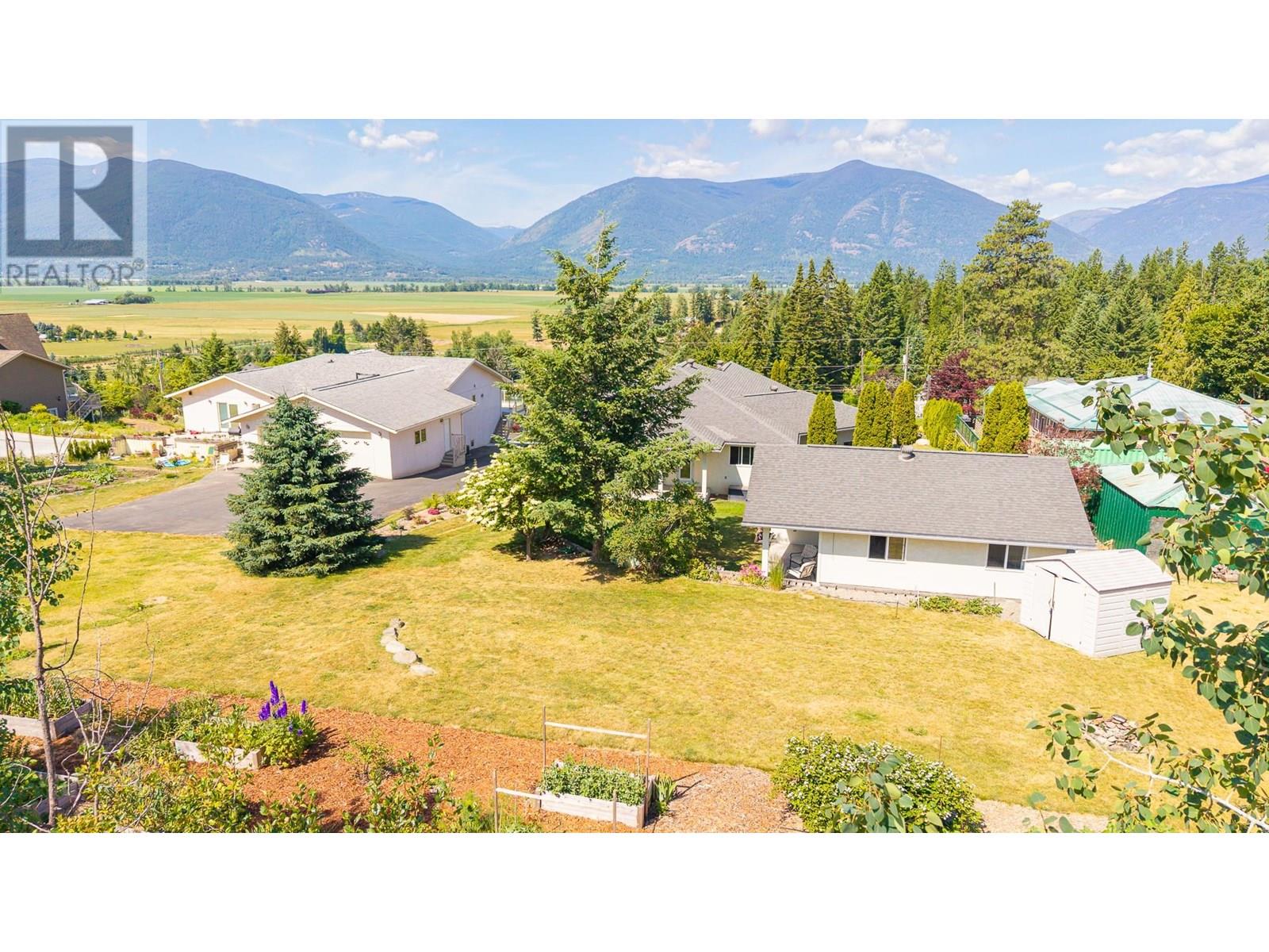 1506 1st  Nw Avenue, Creston, British Columbia  V0B 1G6 - Photo 63 - 10353568