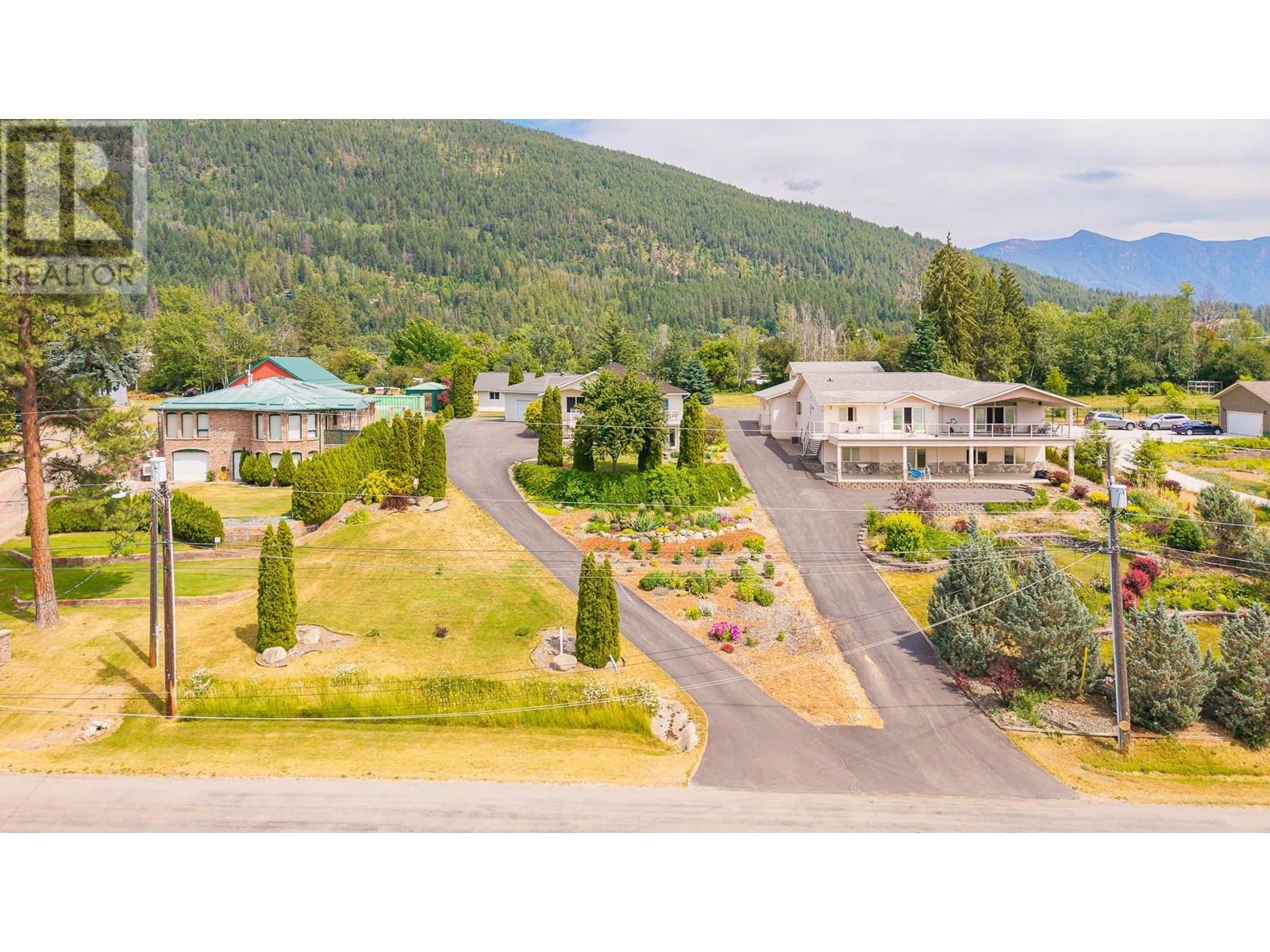 1506 1st  Nw Avenue, Creston, British Columbia  V0B 1G6 - Photo 73 - 10353568