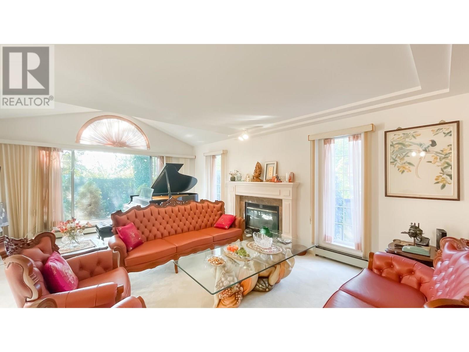 Property at 3491 W 34TH AVENUE image 5