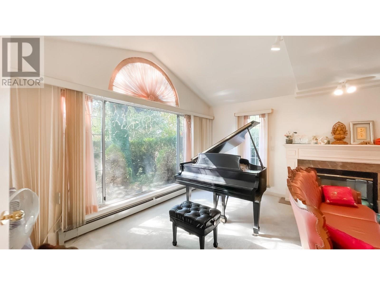 Property at 3491 W 34TH AVENUE image 3