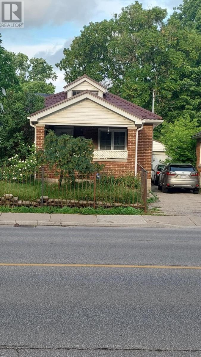 Property at 117 WHARNCLIFFE ROAD N image 1