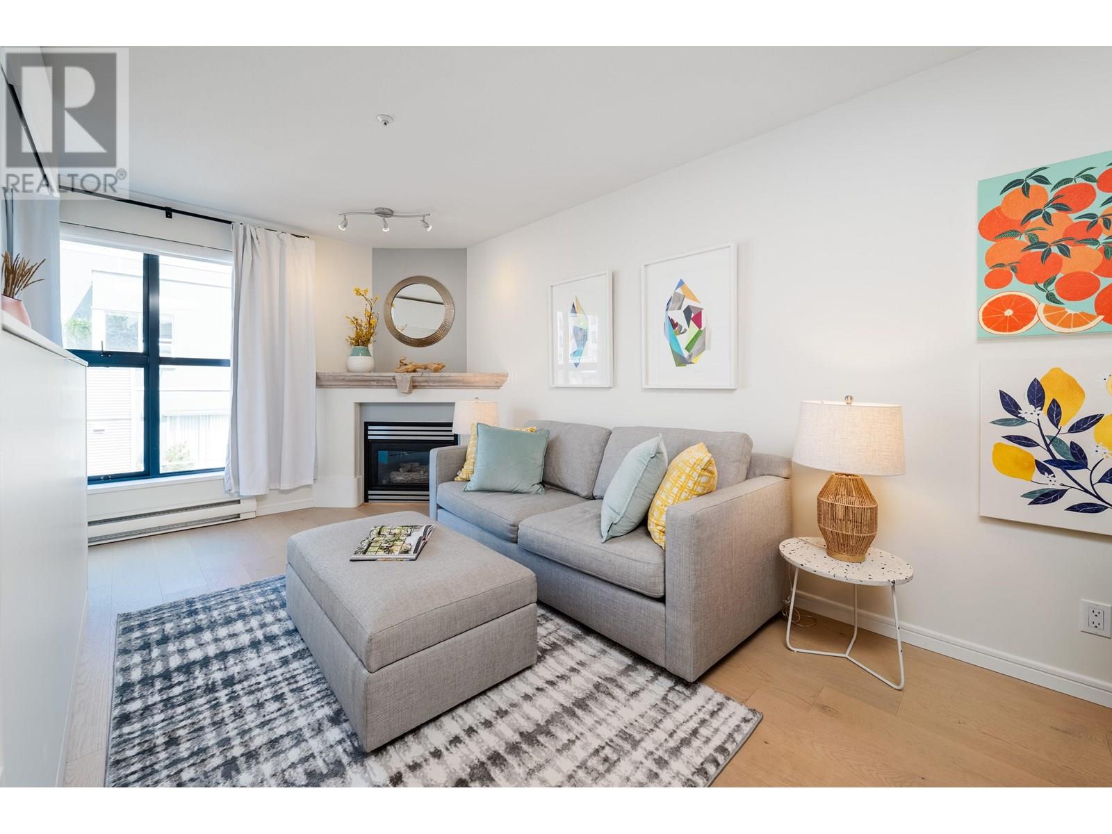 404 2688 VINE STREET, vancouver, British Columbia V6K4T6