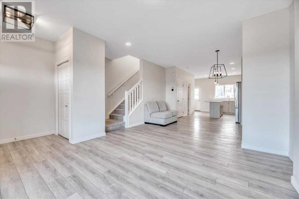 Property at 247 Chinook Gate Boulevard SW image 4