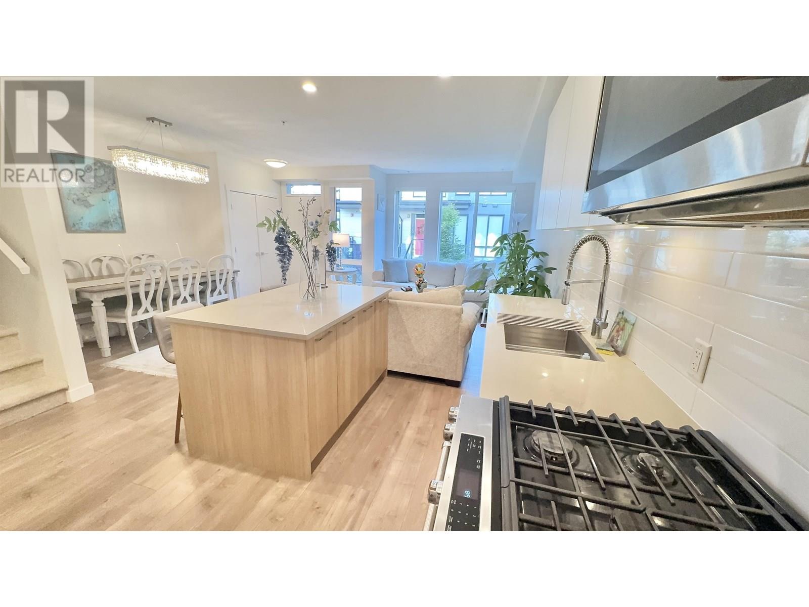 229 708 LEA AVENUE, coquitlam, British Columbia V3J4H5