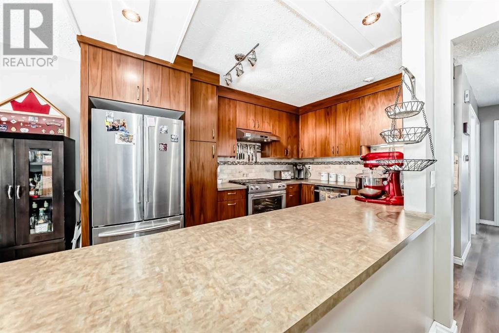 Property at 21 Falchurch Road NE image 4