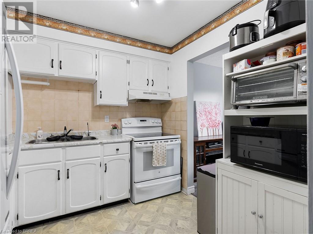 51 Paulander Drive Unit# 116, Kitchener, Ontario  N2M 5E5 - Photo 17 - 40740825