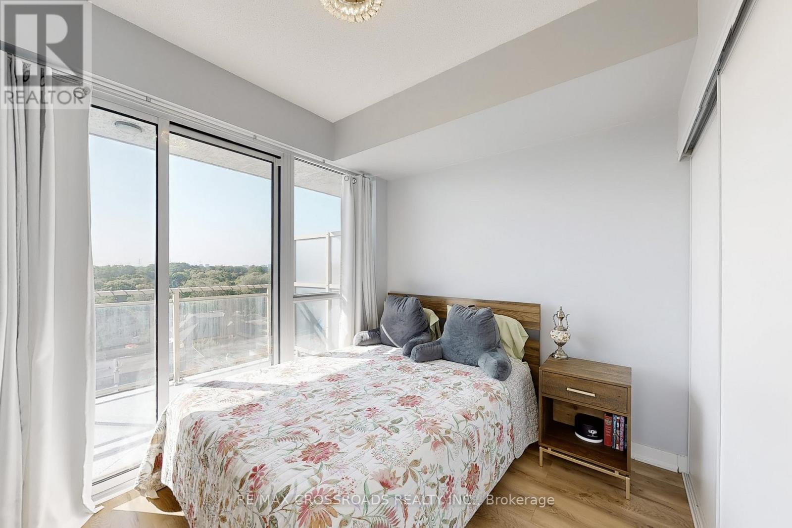 810 - 5101 Dundas Street W, Toronto, Ontario  M9A 1C1 - Photo 17 - W12243392