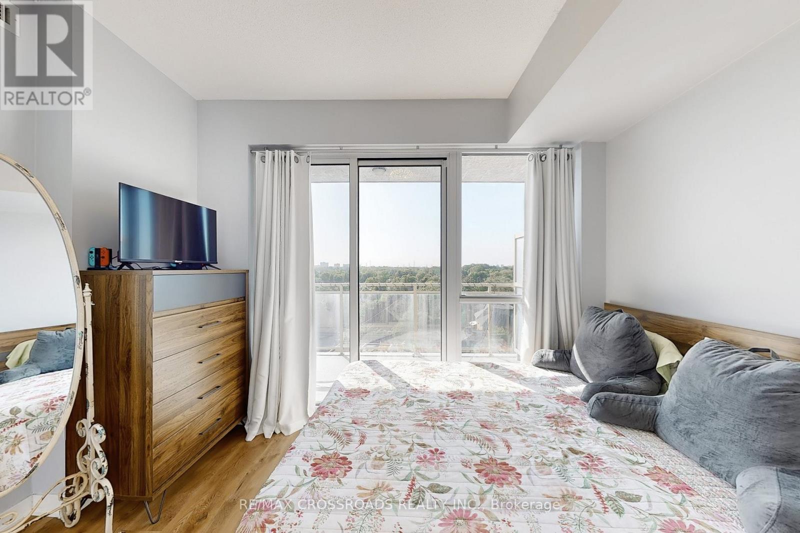 810 - 5101 Dundas Street W, Toronto, Ontario  M9A 1C1 - Photo 20 - W12243392