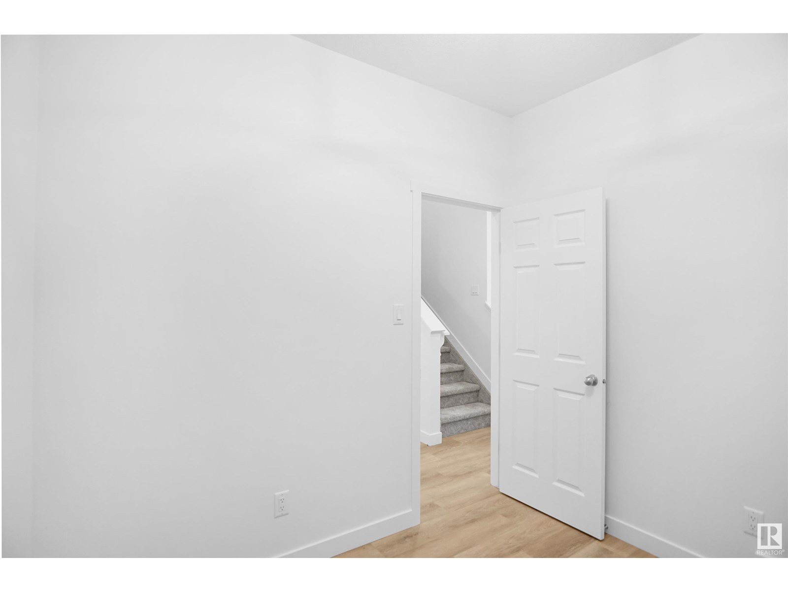Property at 85 ELLIOTT WD image 5