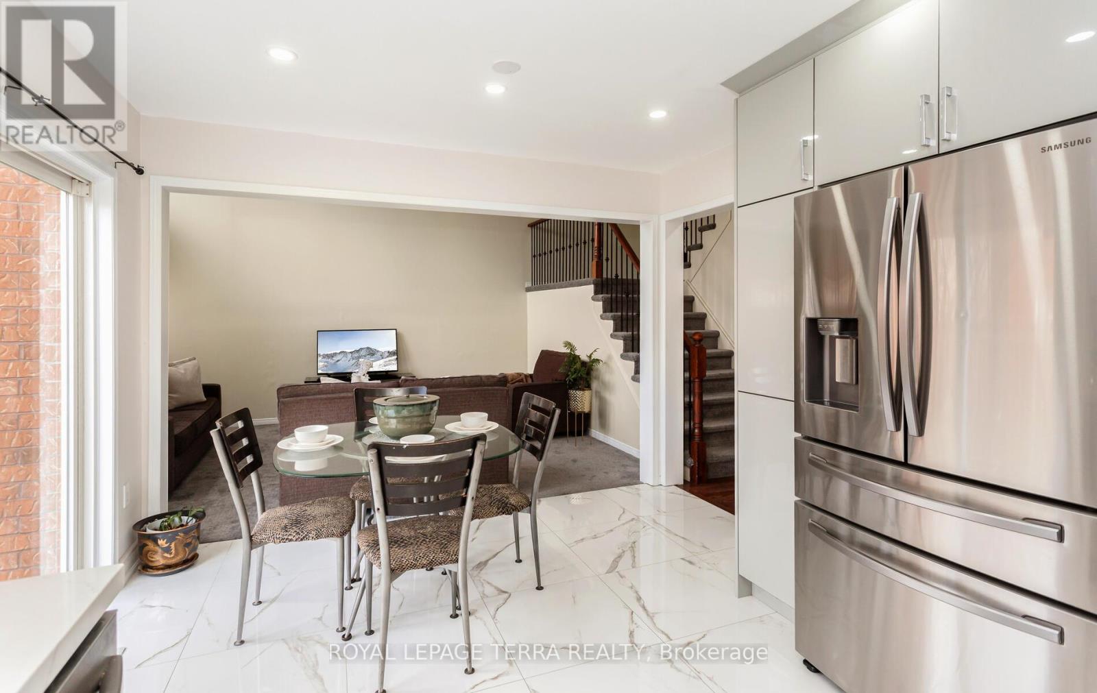 355 Edenbrook Hill Drive, Brampton, Ontario  L7A 2N4 - Photo 12 - W12243416