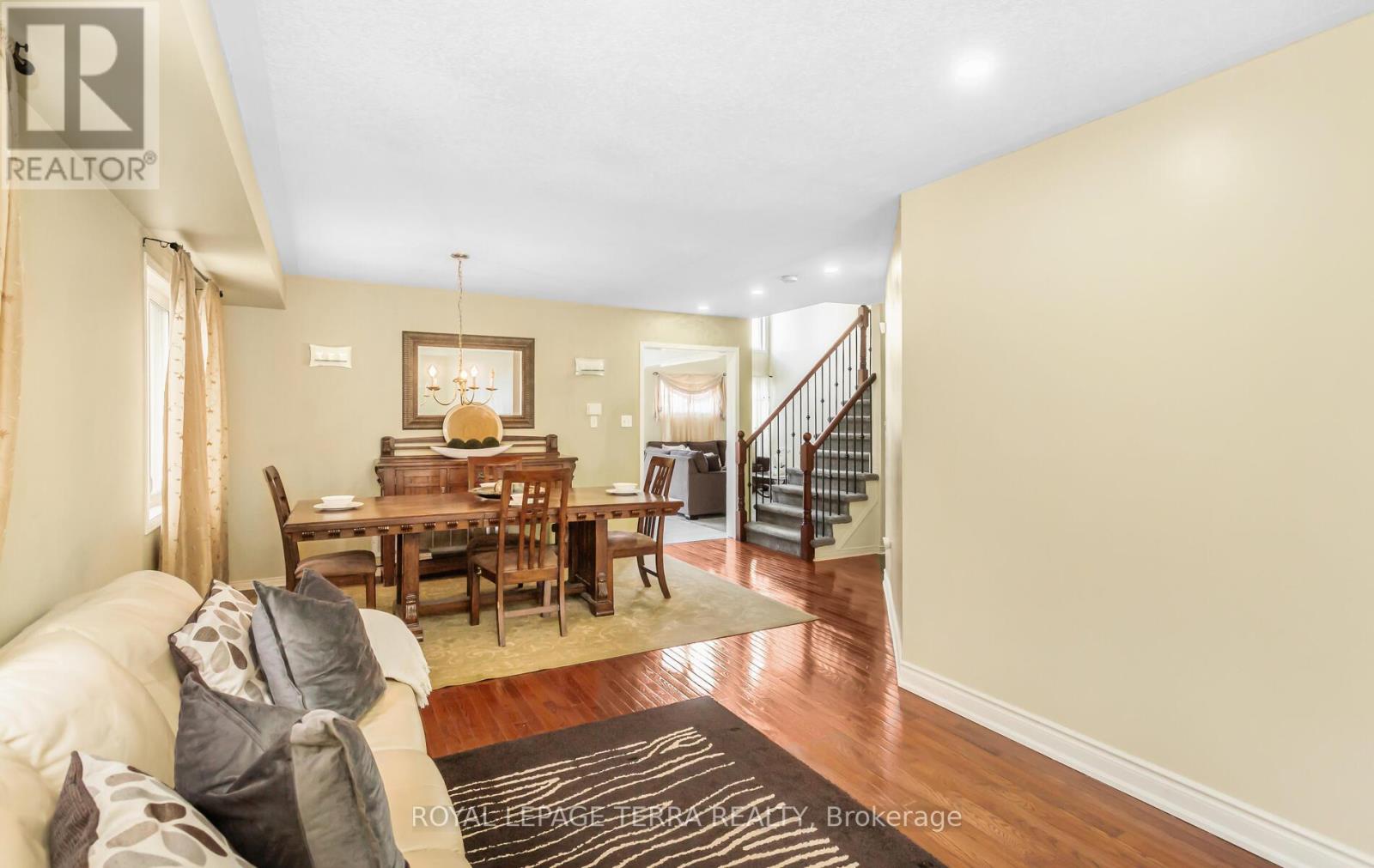 355 Edenbrook Hill Drive, Brampton, Ontario  L7A 2N4 - Photo 15 - W12243416