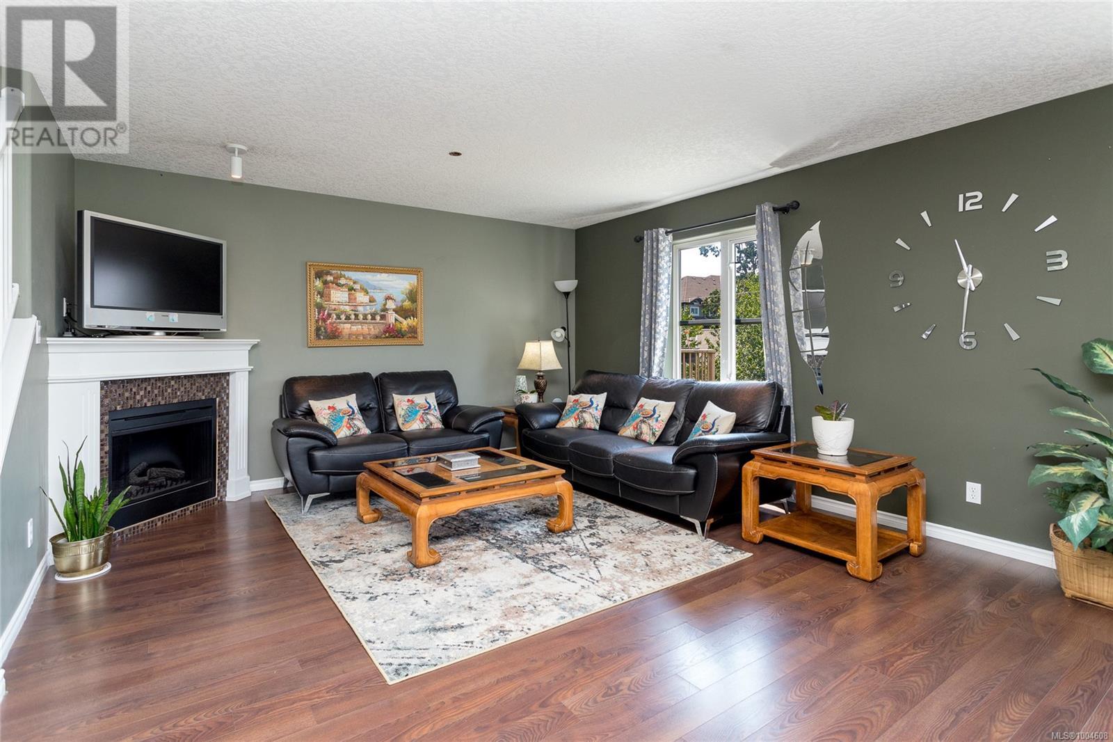 305 908 Brock Ave, Langford, British Columbia  V9B 3C6 - Photo 6 - 1004608