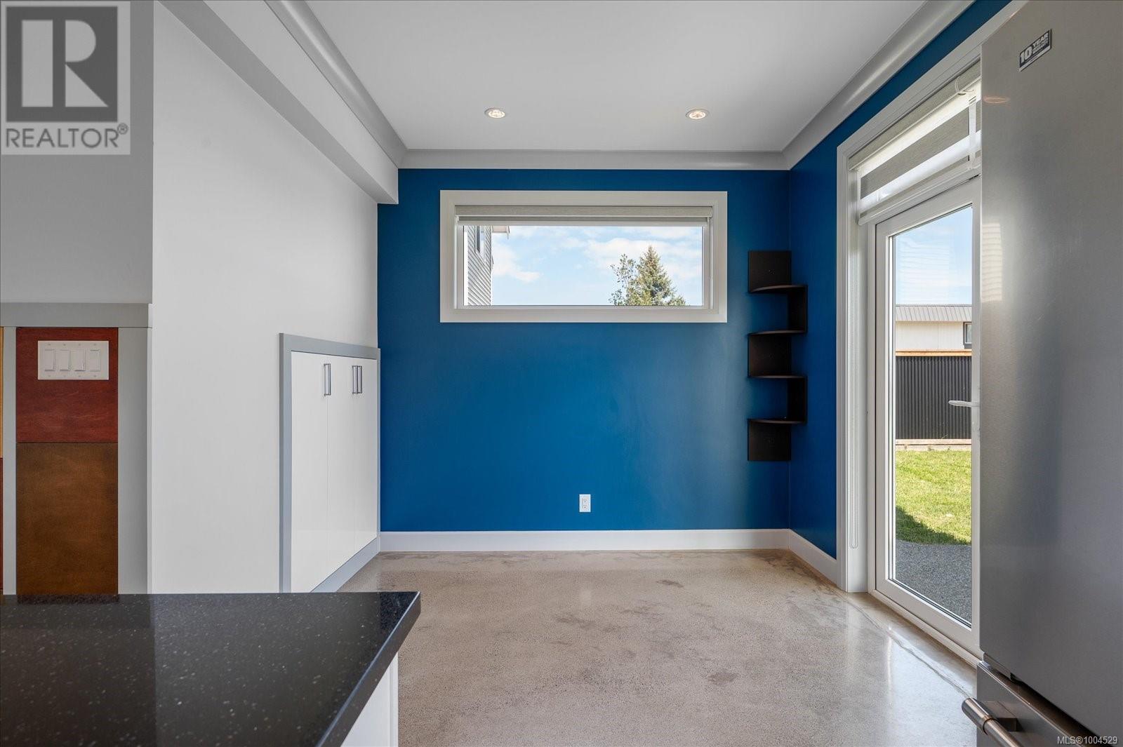 Property at 628 Lance Pl image 2