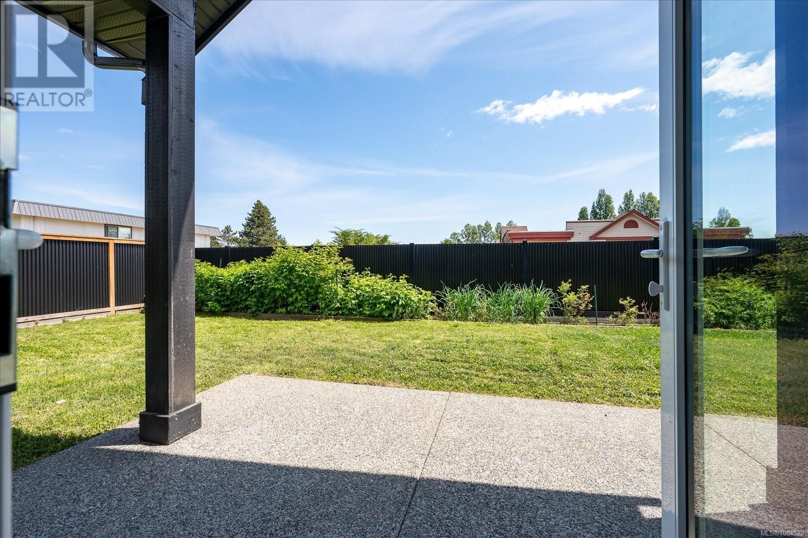 Property at 628 Lance Pl image 4