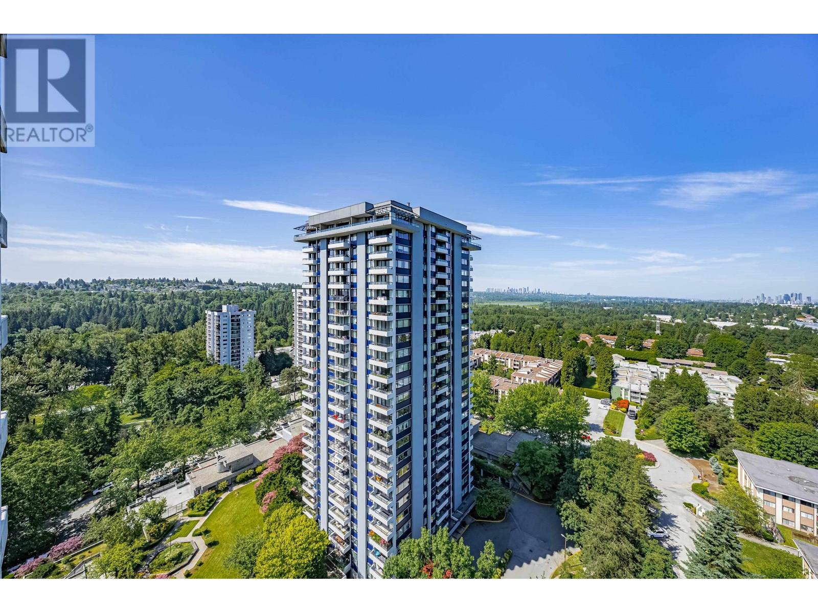 2205 3970 Carrigan Court, Burnaby, British Columbia  V3N 4S5 - Photo 4 - R3003143
